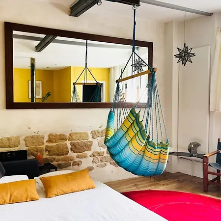 Casa vacanze Oberkampf 11th Bohemian With Hammock Managed By Mey Agency *